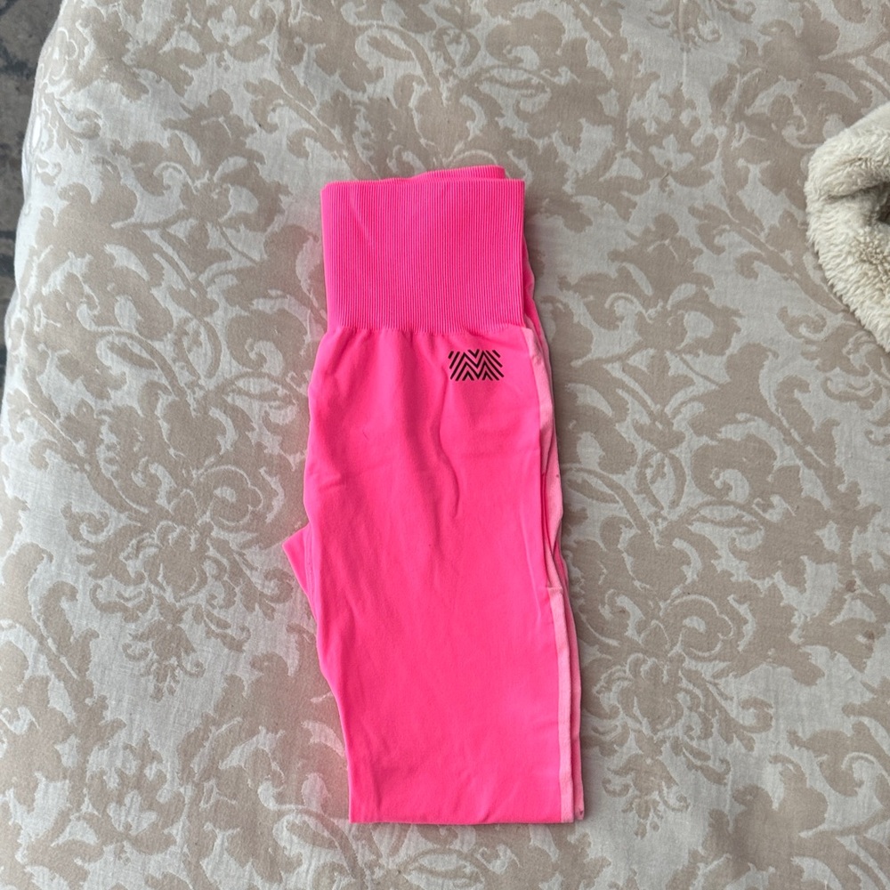 Monreal London Neon Pink Leggings